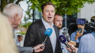 Няколко идеи кой да поеме социалната мрежа от Илон Мъск