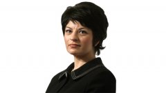 Министърът на здравеопазването Десислава Атанасова: Не е редно да се заплаща за избор на екип или лекар