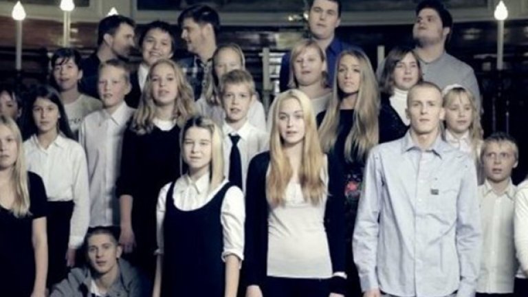 Pоhja Tallinn от Естония включват детски хор за припевите