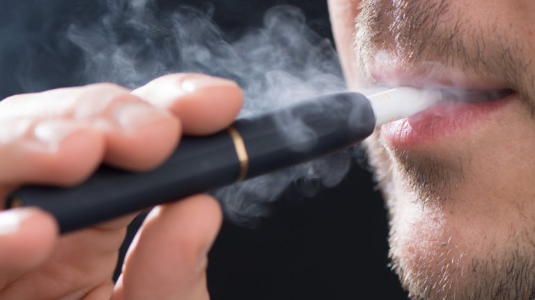 Софийският районен съд: Бездимните цигари могат да се пушат на закрито
