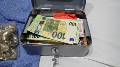 Акция срещу купуването на гласове: Иззеха близо 200 лични карти на покойници