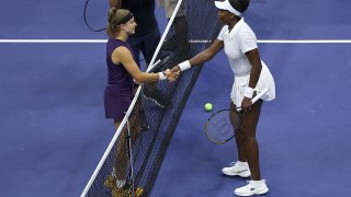 Винъс Уилямс спечели сет, но отпадна от US Open