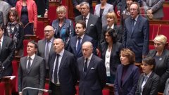 Френският Сенат запя "Марсилезата"