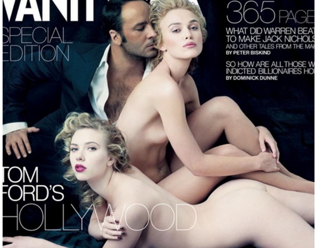Същата година тя позира чисто гола за една от най-известните корици на Vanity fair с Кийра Найтли и дизайнера Том Форд.
