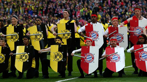 Байерн Мюнхен и Борусия Дортмунд бяха главни герои през 2013-а. Годината беше знаменита за баварците, които завоюваха требъл. 