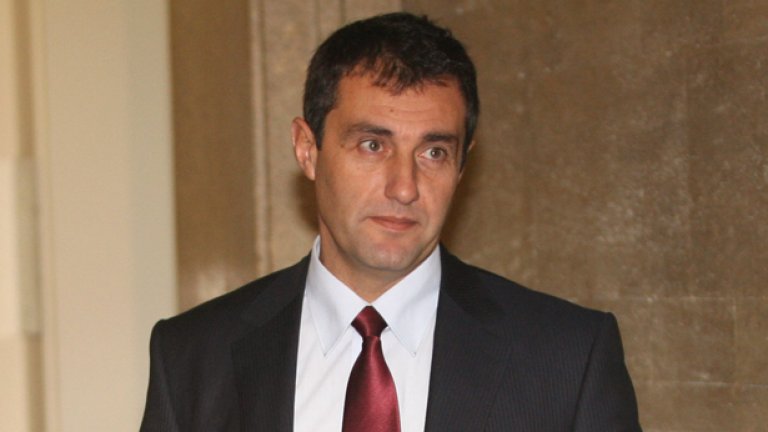 Свилен Нейков ще чака отчет на парите, похарчени от държавата за Игрите в Лондон
