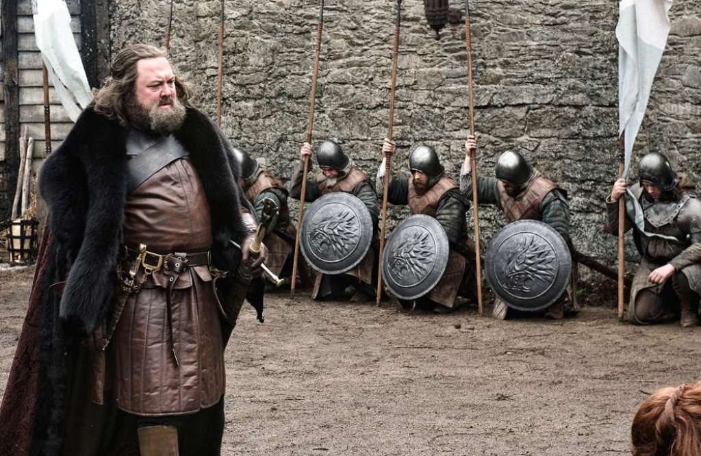 Бунтът на Робърт
Едно от знаковите събития за историята в Game of Thrones се случва години по-рано, когато младият Нед Старк заедно с приятеля си Робърт тръгва на бунт срещу короната. Логично е този период да бъде използван за сериал, в който се разк