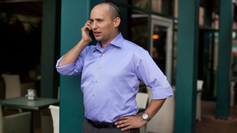 Нафтали Бенет срещу Палестина