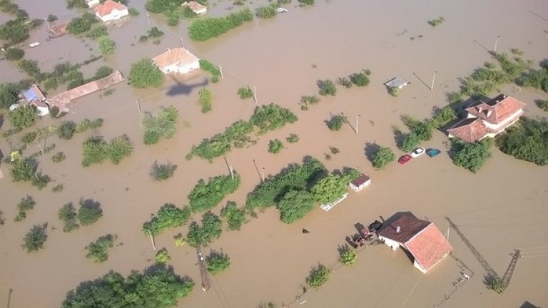 Кугарите могат до движат с до 320 км/ч и да достигнат 8500м височина