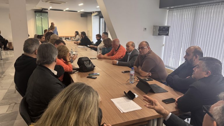 Отложиха решението, ще искат допълнителни документи