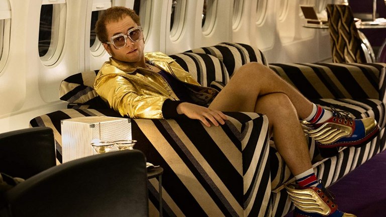 Rocketman 
Още когато излязоха първите кадри на филма за Елтън Джон, мнозина възкликнаха, че това е втора "Бохемска рапсодия". Предстои да разберем дали са били прави. И най-вече какво може да направи Декстър Флечър сам, когато не се налага да заменя вече уволнен режисьор, както се случи при самата "Бохемска рапсодия". Филмът, в който актьорът Тарън Еджъртън влиза в ролята на музикалната легенда Елтън Джон, е част от извънконкурсната програма в Кан. След премиерата му на фестивала в четвъртък публиката е аплодирала на крака, а членове на екипа са се просълзили. Това, плюс трейлъра, който вече сме гледали, определено изстрелва филма на едно от първите места в watchlist-а ни.