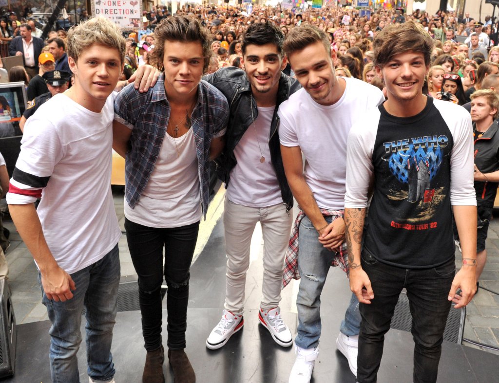 One Direction 
Риалити: “The X Factor” (U.K.) 
Нетна стойност: $150 милиона 
Първоначално петте момчета се явяват на кастинга самостоятелно, но Саймън Кауъл прави нещо гениално и ги събира в група. Те завършват на трето място, но след това 