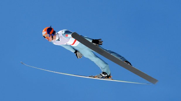 17-годишният Владимир Зографски стана световен шампион по ски скокове за младежи
