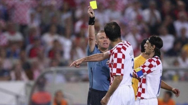 Йозеп Шимунич (Хърватия)
На световното през 2006-а английският рефер Греъм Пол забрави първия жълт картон на хърватина и го изгони едва след третия в мача срещу Австралия.