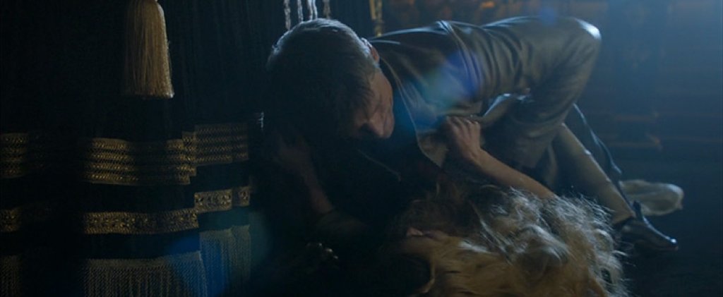 Един човек беше казал, че \"Game of Thrones\" е единственият сериал, в може да гледаш как брат изнасилва сестра си до трупа на общия им син и това да ти харесва. Ами така е.