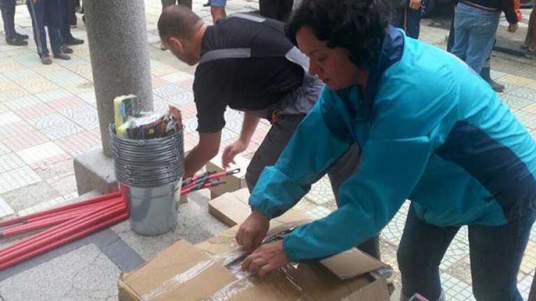 Изборни (по)падения