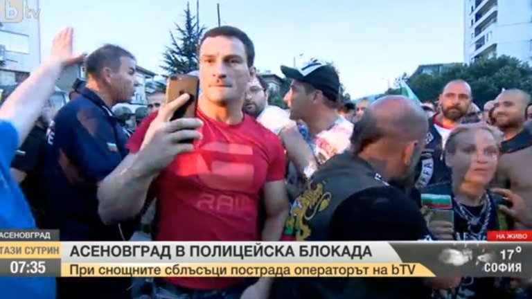 "Ловецът на бежанци" е арестуван и обвинен