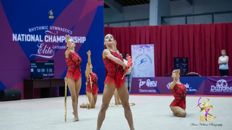 Ансамбълът обра всичко в Марбея!