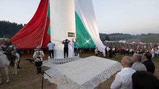 Патротизмът не е пилон, несъгласието не е нихилизъм