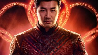 "Шан-Чи и легендата за десетте пръстена"
Къде: на кино
Кога: 3 септември
Филмовата вселена на Marvel се разширява в посока на изток с първия филм, посветен на азиатски супергерой. Шан-Чи, майстор на кунгфу, е син на могъщия Уену и детството му преминава в тежка подготовка, която да го превърне в перфектния наемен убиец. Шан-Чи обаче научава истината за дейността на баща си и бяга в САЩ, където опитва да води нормален живот. Но миналото му застига и той ще трябва да се изправи лице в лице с него.