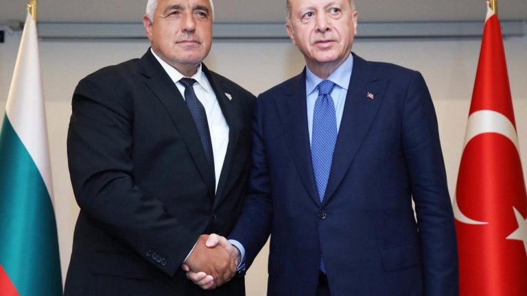 По думите на българския премиер нито една страна не трябва да бъде оставена самостоятелно да се справя с този проблем