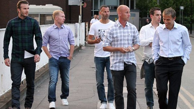 Легендите отидоха на бар.