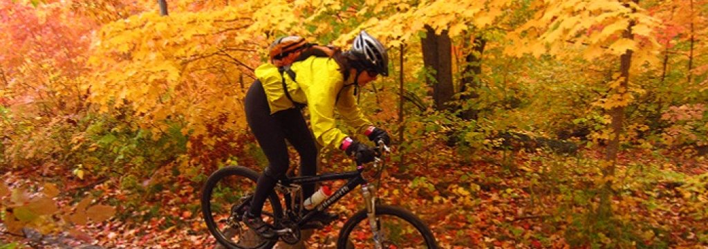 mountain biking adventure_autumn