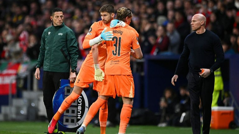 Кински проговори след унизителната смяна