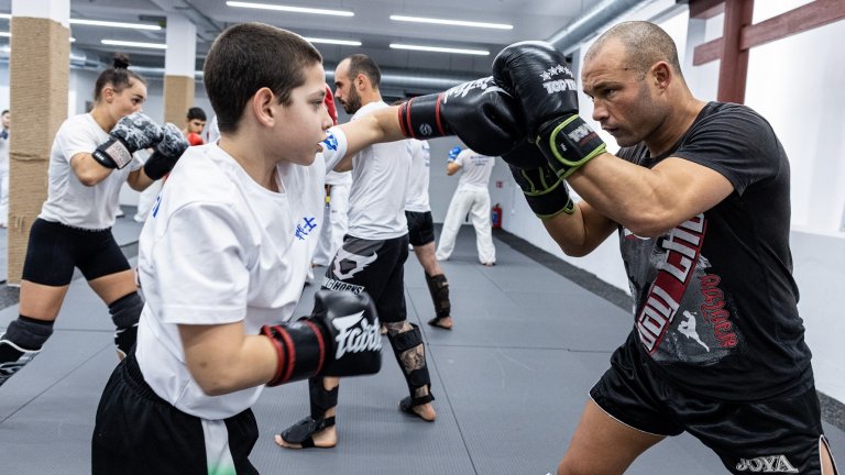 Питбула: Дъщеря ми чака да се върна с победа. SENSHI е невероятна сцена