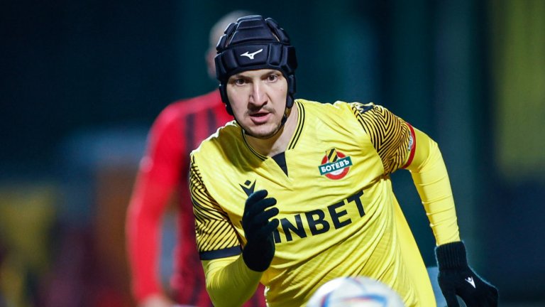 Трансферният удар на Лудогорец е факт, внушителна заплата за Неделев