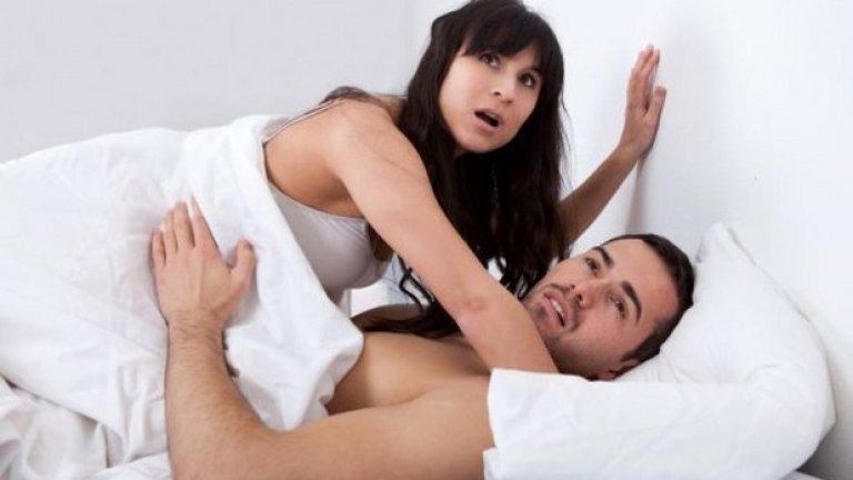 Не мога да изпитам оргазъм
 Жените често се оплакват, че не могат да достигнат до кулминацията на секса, визирайки „стандартния начин“ - проникване. Една 20 на сто от жените достигат до вагинален оргазъм. Клиторът, а не вагината е центърът на женското сексуално удоволствие, уточняват терапевтите и препоръчват орална стимулация или секс в две пози – жената е отгоре под ъгъл 45 градуса спрямо тялото на мъжа или отдолу с повдигнат таз.