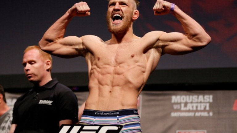 Макгрегър не е имал MMA двубой откакто спечели титлата в лека категория срещу Еди Алварес