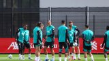 Ван Дайк се изказа ласкаво за Исак