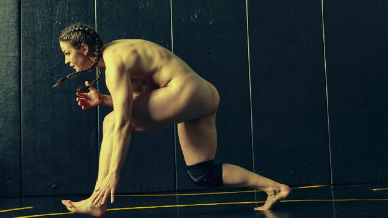 Аделин Грей, борба