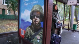 Приоритет са танкисти, шофьори и артилеристи