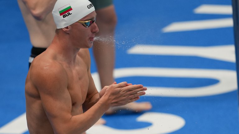 Изключителен Любомир Епитропов се класира за полуфиналите на 200 м бруст