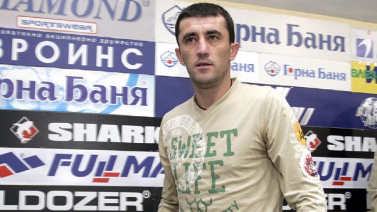 Ивайло Йорданов ще стиска палци днес и на Спортинг, и на Левски