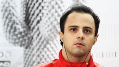 Фелипе Маса вдига кротък бунт във Ferrari