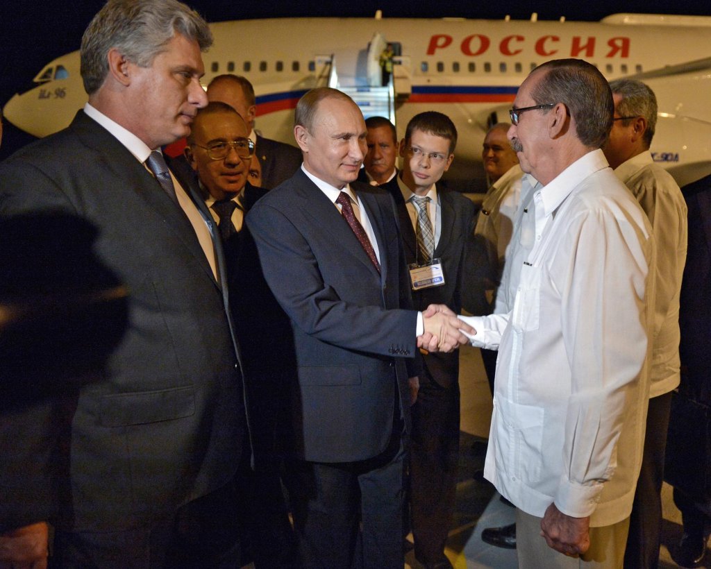 140711-putin-cuba-mn-1100_455532b2e2bc5ebd2036c95facfccadc