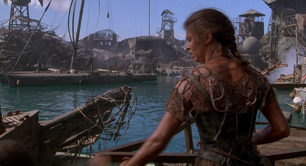 "Waterworld" 
1995 
Полярните ледове са се стопили и светът е почти изцяло под вода. Кевин Костнър се опитва да намери земя. 
