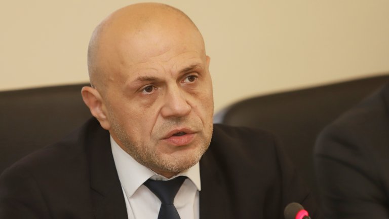 Това обаче не означава, че ще цените на стоките ще паднат