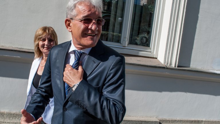 Рамадан Аталай все е в парламента