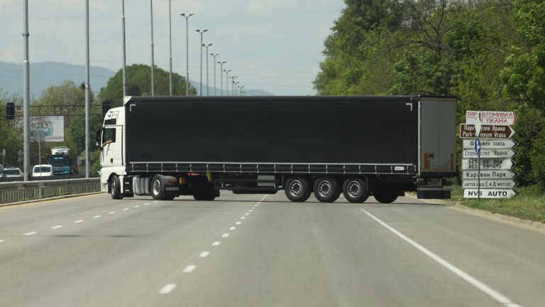 КРИБ излезе с позиция в подкрепа на автобусните превозвачи