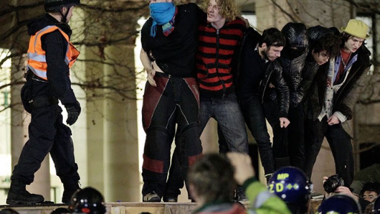 "Окупирай Уолстрийт" окупира само новините