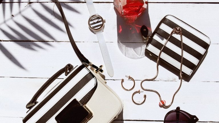 Чанта, очила, часовник и аксесоари - колекция Riviera, Folli Follie