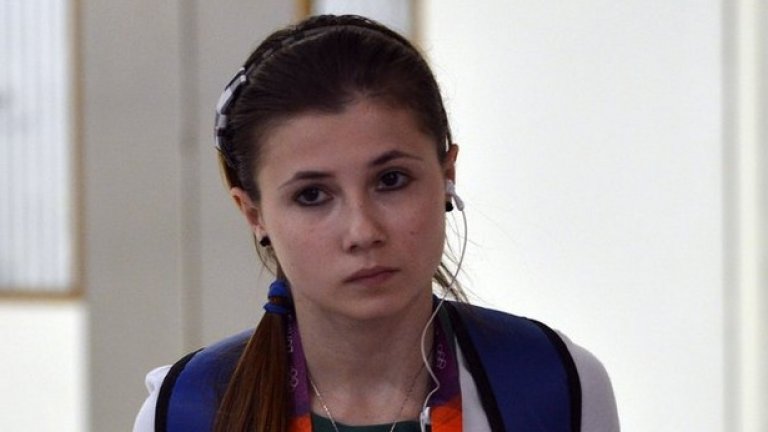 Луиза Галюлина
Гимнастичката от Узбекистан даде положителна проба за фуросемид на Олимпиадата в Лондон през 2012.