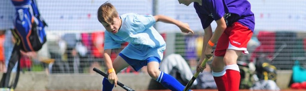 5. Израснали сте в спортна среда
Гранито е израсъл край Кливланд, град, който е известен с положителното си отношение към спорта. Неговият баща е бил голям спортен фен, което се предава и на него и на тримата му братя. "Именно това привлече интереса ми към спорта", казва той.
Ако растете в град, където е лесно да бъдете активни - точно както и в окръг Колумбия, Минеаполис или Сан Диего, които са на позиции съответно 1, 2 и 3 в класацията на Американската спортна федерация за най-спортни градове - това ще подпомогне значително вашето отношение към спорта.