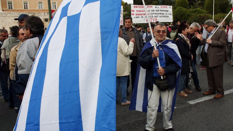 Солун излиза срещу признаването на името Македония в най-големия протест от 25 години насам 
