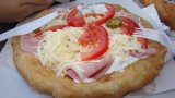 Пърженият лангош, който сега се среща в Унгария, се появява за първи път през 50-те