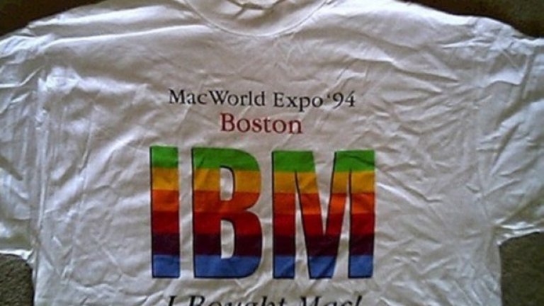 Тениска от Macintosh Expo през 94-та година. Логото на IBM е разтълкувано като Аз купих Мак (I bought Mac) 
